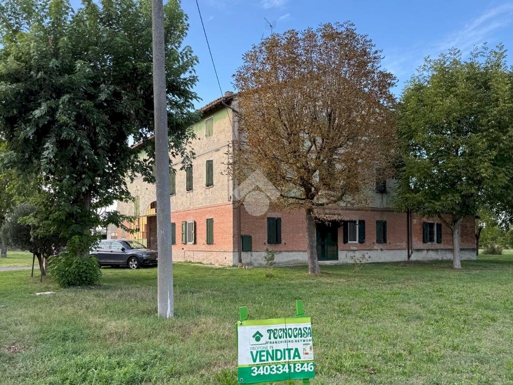 Villa Via Tito, Campegine - foto 1