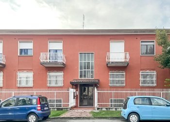 Two-room apartment Pioltello - photo 15