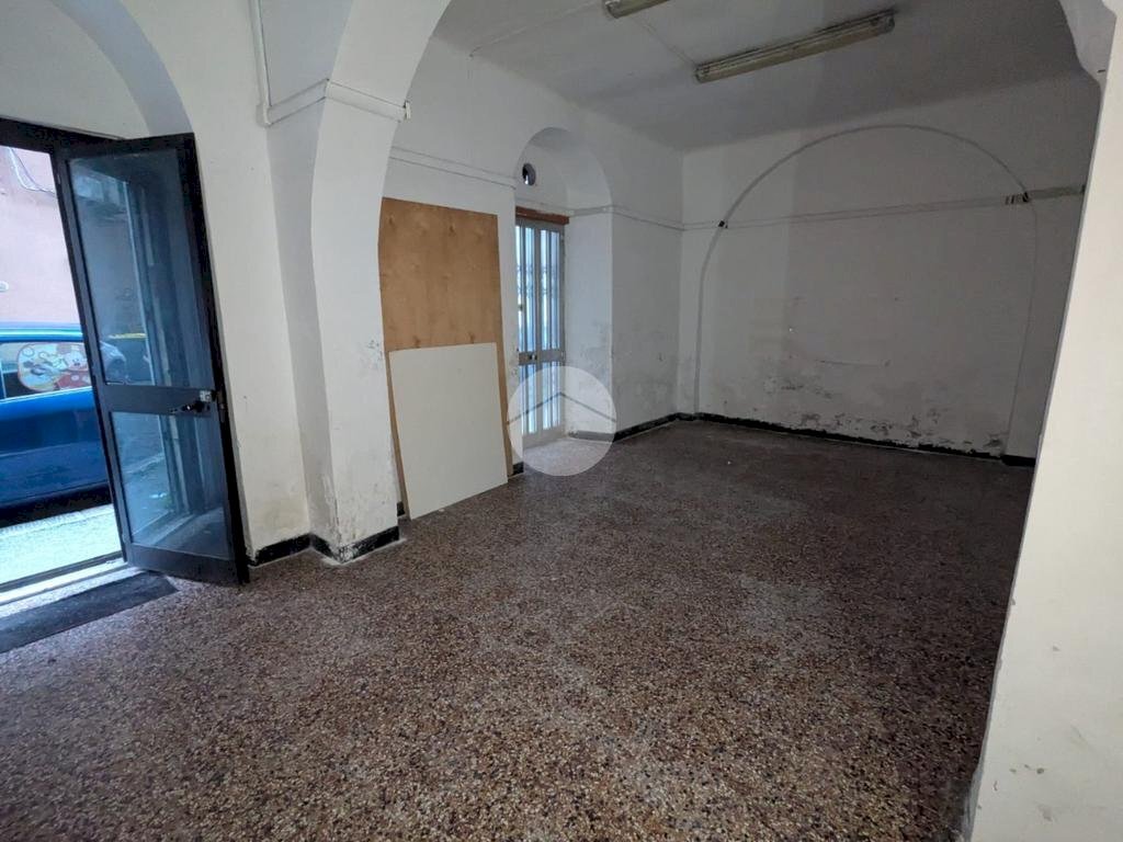 Three-room apartment Via Germano Jori, Genova (neighborhood Certosa) - photo 1