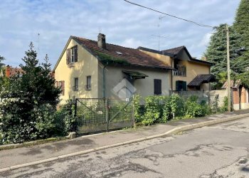 Porzione di casa Via A. Canova, Legnano - foto 1