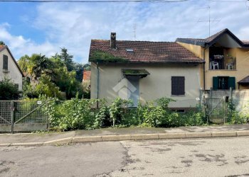 Porzione di casa Via A. Canova, Legnano - foto 2