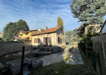 Porzione di casa Via A. Canova, Legnano - foto 4