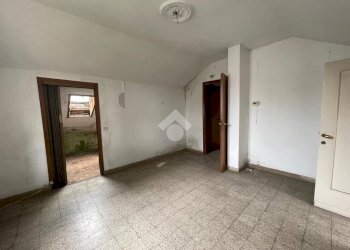Porzione di casa Via A. Canova, Legnano - foto 12