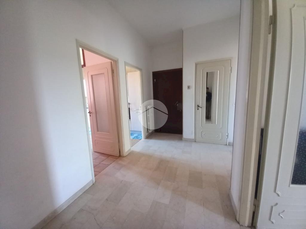 Three-room apartment Viale Alessandro Manzoni, Valenza - photo 3