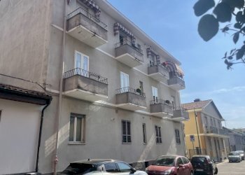 Quadrilocale Beinasco via Ferrara 7, Beinasco - foto 1