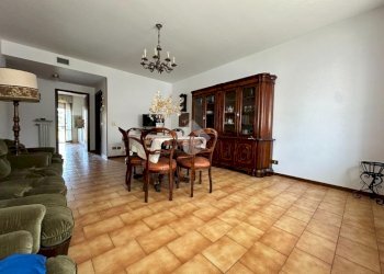 Four-room apartment Via Palmiro Togliatti, Tortona - photo 4
