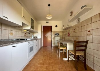 Four-room apartment Via Palmiro Togliatti, Tortona - photo 20