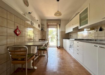 Four-room apartment Via Palmiro Togliatti, Tortona - photo 13