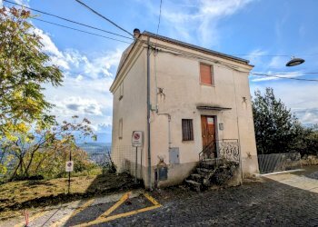 Casa indipendente via chiaia, 29, Pesche - foto 1