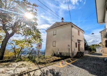 Casa indipendente via chiaia, 29, Pesche - foto 4