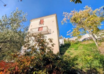 Casa indipendente via chiaia, 29, Pesche - foto 35