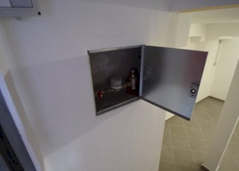 DETTAGLIO - Magazzino VICO PIUMA
 
15 rosso, Genova - foto 14