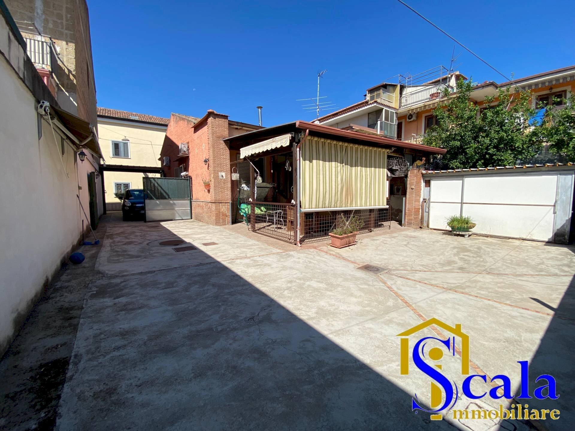 Foto 1 - Villa VIA DIAZ, Casapulla - foto 1