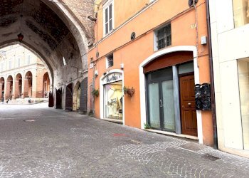 Foto 2 - Commercial Premises CORSO DELLA REPUBBLICA, Fabriano - photo 2