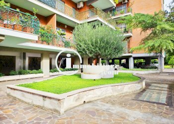 Foto 32 - Apartment Via Rivarone
 
104, Roma - photo 32