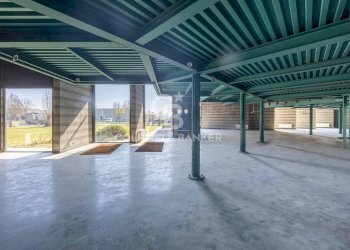 Foto 15 - Locale Commerciale Via Statale
 
367, Terre del Reno - foto 15