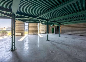 Foto 17 - Locale Commerciale Via Statale
 
367, Terre del Reno - foto 17