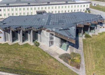 Foto 52 - Locale Commerciale Via Statale
 
367, Terre del Reno - foto 52