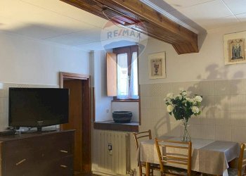 Sala da pranzo - Bilocale Via Taburri
 
5, Valganna - foto 5