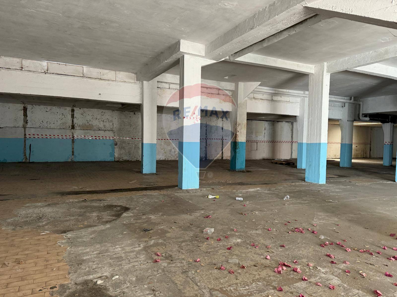 Parcheggio - Commercial Premises Roma - photo 2