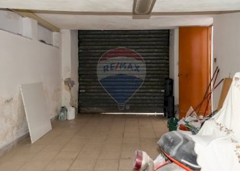 Parcheggio - Casa indipendente Via Provinciale Per Santa Maria Ammalati
 
236, Acireale - foto 11