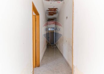 Hall / corridoio - Casa indipendente Via Provinciale Per Santa Maria Ammalati
 
236, Acireale - foto 30