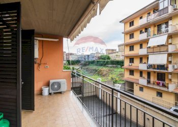 Balcone - Trilocale Via Emanuele Macrì
 
4, Acireale - foto 16