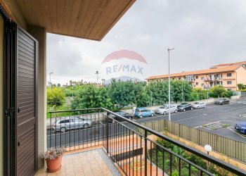 Balcone - Trilocale Via Emanuele Macrì
 
4, Acireale - foto 18