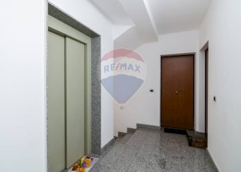 Hall / corridoio - Trilocale Via Emanuele Macrì
 
4, Acireale - foto 20