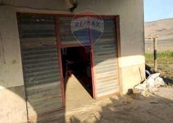 Casa all\'aperto - Rustico Contrada Isola Sottano
 
snc, San Michele di Ganzaria - foto 6