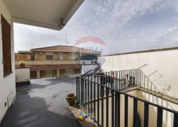 Balcone - Casa indipendente Via Monfalcone
 
3, Belpasso - foto 6