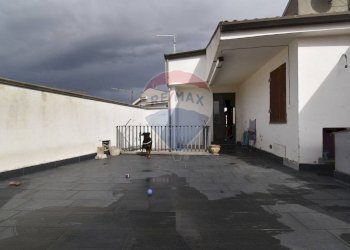 Terrazza - Casa indipendente Via Monfalcone
 
3, Belpasso - foto 8