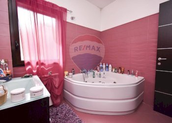 Bagno - Casa indipendente Via Monfalcone
 
3, Belpasso - foto 36