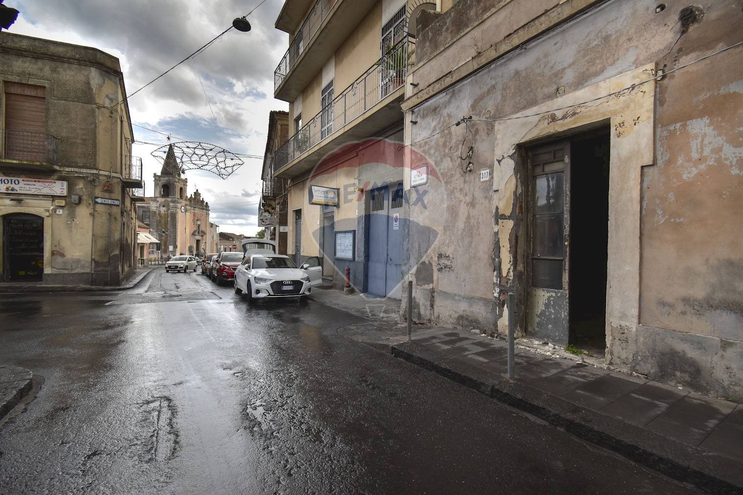 Edificio all\'aperto - Casa indipendente Via Etnea
 
317, Gravina di Catania - foto 1