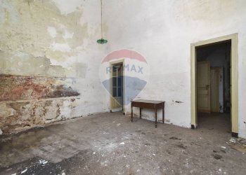 Stanza vuota - Casa indipendente Via Etnea
 
317, Gravina di Catania - foto 1