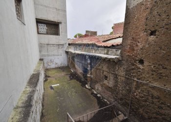 Edificio all\'aperto - Casa indipendente Via Etnea
 
317, Gravina di Catania - foto 10