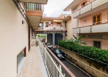 Balcone - Quadrilocale Via Feudogrande
 
141/B, Fiumefreddo di Sicilia - foto 6