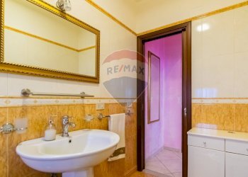 Bagno - Quadrilocale Via Feudogrande
 
141/B, Fiumefreddo di Sicilia - foto 8