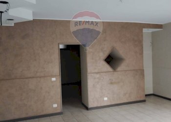 Stanza vuota - Locale Commerciale Via Francesco Petrarca
8, Piazza Armerina - foto 17