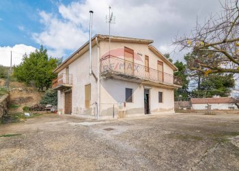 Casa all\'aperto - Casa semi indipendente Contrada Frattulla
 
snc, Piazza Armerina - foto 1