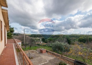 Balcone - Casa semi indipendente Contrada Frattulla
 
snc, Piazza Armerina - foto 39