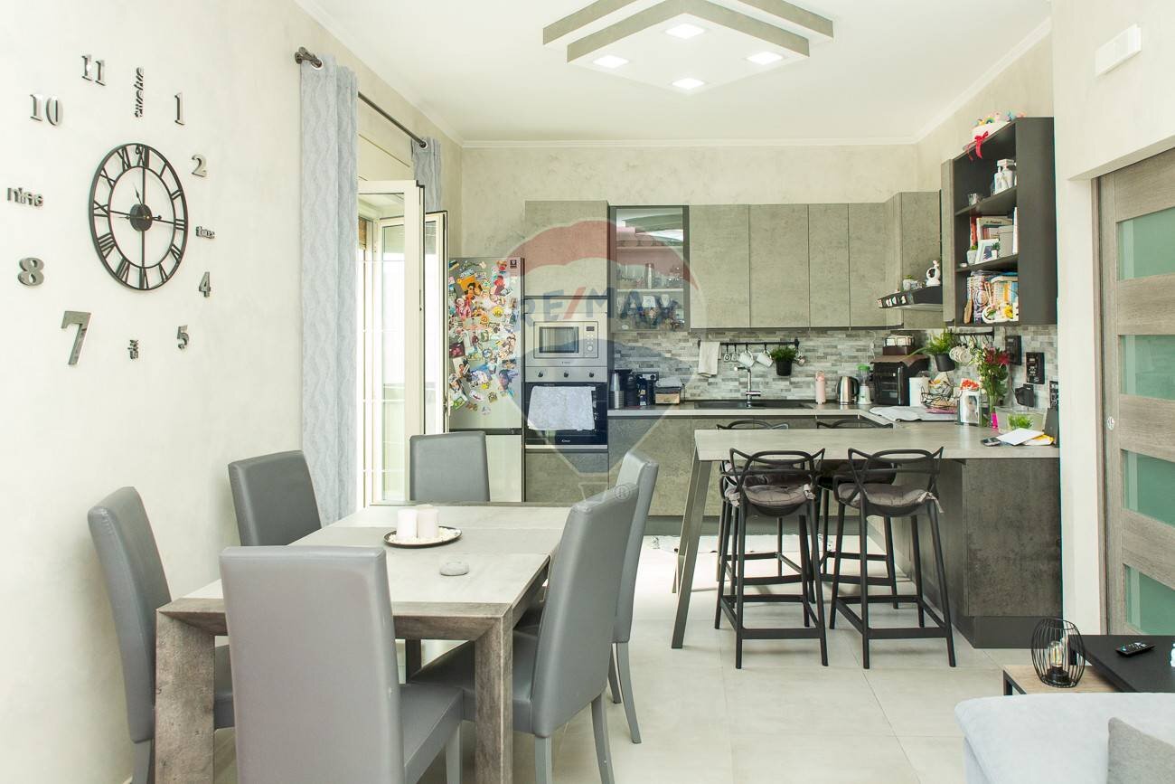 Cucina - Trilocale Via Giuseppe Verdi
 
10, Mascalucia - foto 1