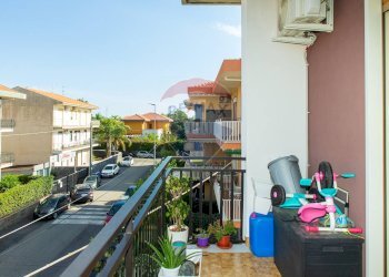 Balcone - Trilocale Via Giuseppe Verdi
 
10, Mascalucia - foto 19