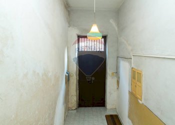 Hall / corridoio - Quadrilocale Via Del Gelsomino
 
21, Catania - foto 5