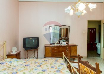 Camera / camera da letto - Quadrilocale Via Del Gelsomino
 
21, Catania - foto 21