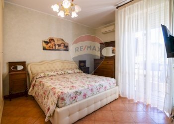 Camera / camera da letto - Trilocale Via Morgioni
 
27, San Giovanni la Punta - foto 8