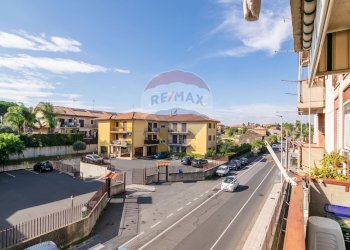 Edificio all\'aperto - Trilocale Via Morgioni
 
27, San Giovanni la Punta - foto 16