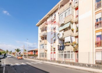 Edificio all\'aperto - Trilocale Via Morgioni
 
27, San Giovanni la Punta - foto 21