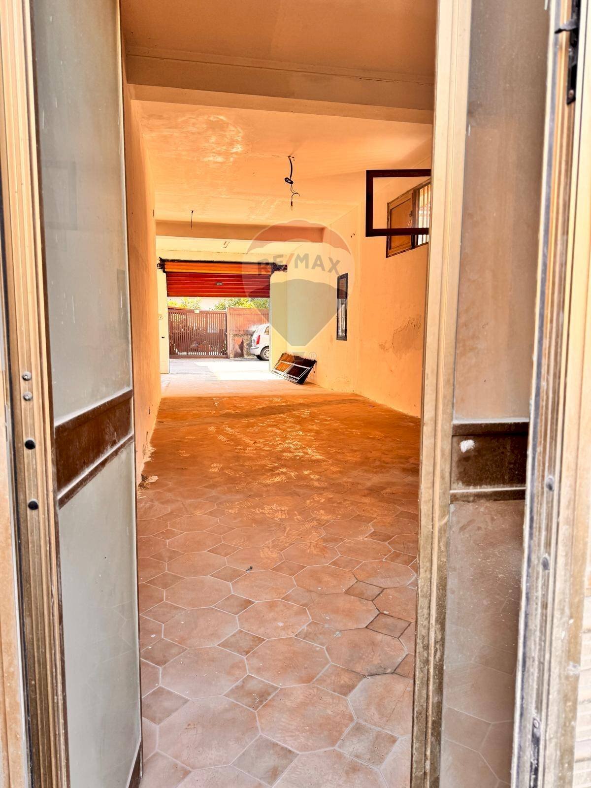 Hall / corridoio - Box via trapani
 
28, San Giovanni la Punta - foto 3