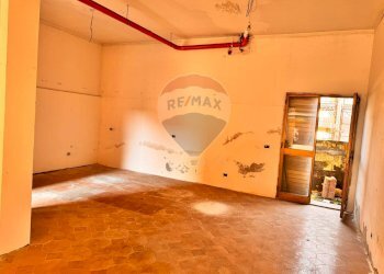 Stanza vuota - Box via trapani
 
28, San Giovanni la Punta - foto 4